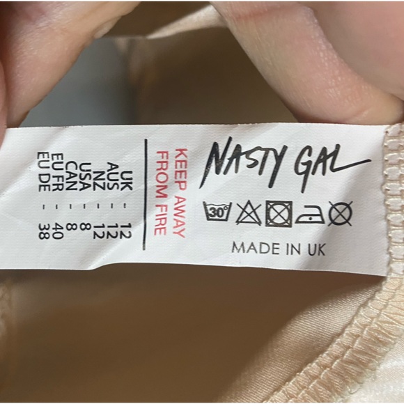 Nasty Gal side split hem collection champagne satin midi skirt US size 8 relaxed - Picture 5 of 9